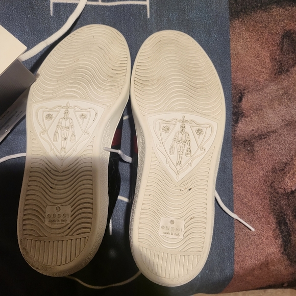 Never wear them - Picture 3 of 3